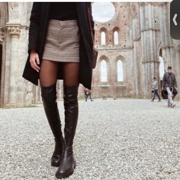 Zara Sleek Black Over-the-Knee Boots - Picture 2 of 7